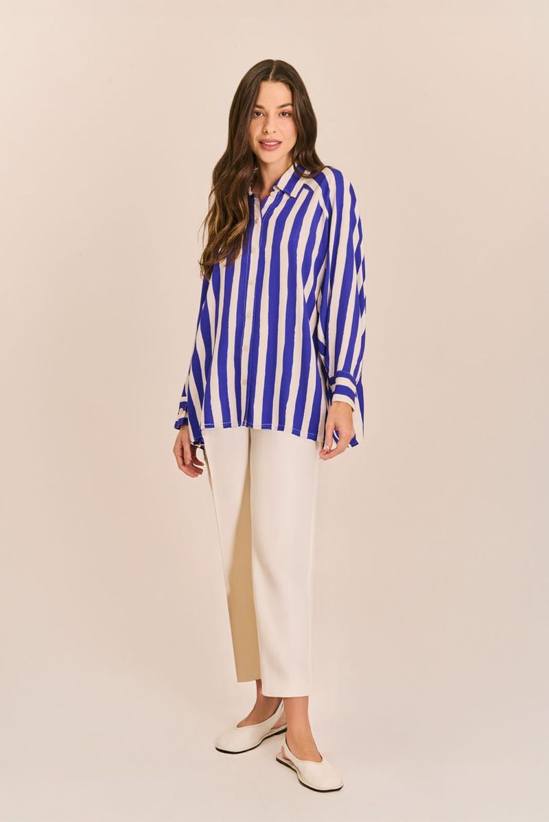 BLUSA_ESTAMPADA_QUADRADA_COM_RECORTES_LISTRA_MARINHO_ROU2271_PAPEL_CRAFT_5