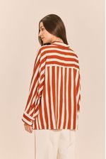 BLUSA_ESTAMPADA_QUADRADA_COM_RECORTES_LISTRA_CANELA_ROU2271_PAPEL_CRAFT_3