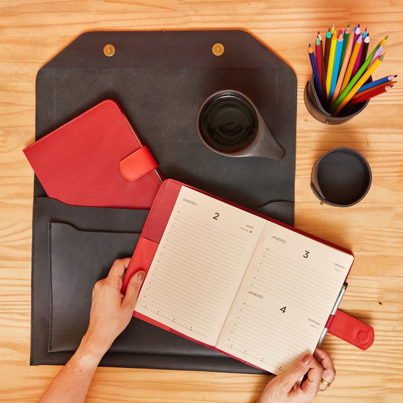 PASTA_PORTA_LAPTOP_COURO_PRETO_CO2990_PAPEL_CRAFT_2