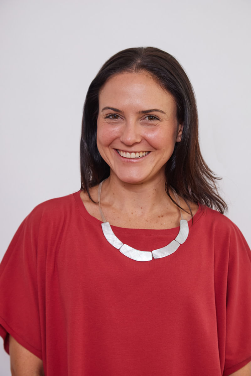 COLAR_ALUMINIO_E_COURO_PASSEIO_ROU2321_PAPEL_CRAFT_3