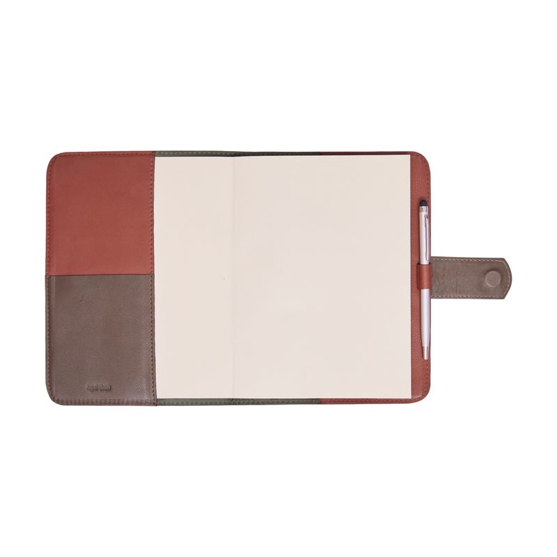 AGENDA_SEMANAL_COURO_LINGUETA_15_5_X_21_COM_CANETA_2026_MOGNO_MILITAR_AG1857_PAPEL_CRAFT_4