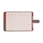 AGENDA_SEMANAL_COURO_LINGUETA_15_5_X_21_COM_CANETA_2026_MOGNO_MILITAR_AG1857_PAPEL_CRAFT_11