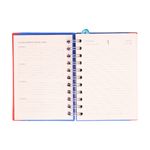 AGENDA_DIARIA_PETIT2_GARRA_SIRIO_COLOR_2026_AZUL_COM_VERMELHO_AG1839_PAPEL_CRAFT_08