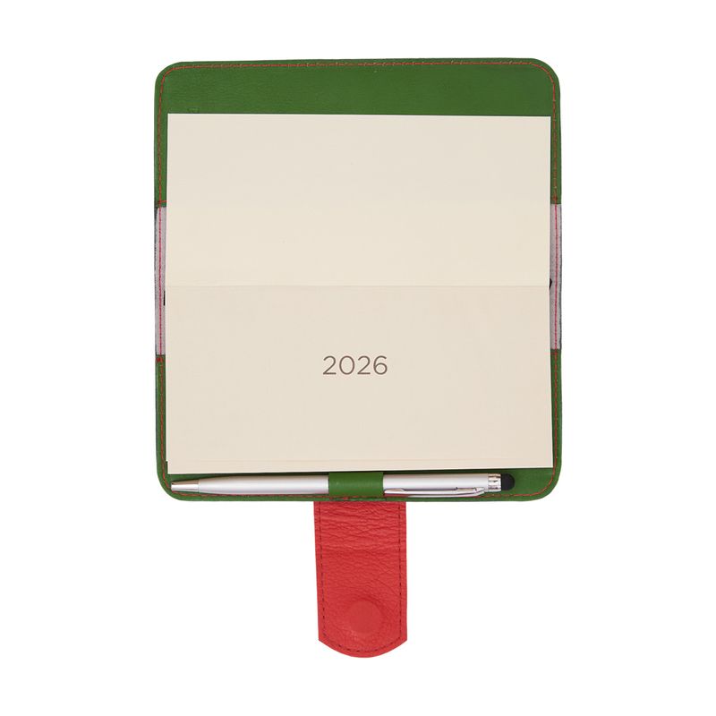 AGENDA_COURO_LINGUETA_PESPONTO_BOLSO_COM_CANETA_2026_CLOROFILA_COM_CARMENERE_AG1858_PAPEL_CRAFT_3