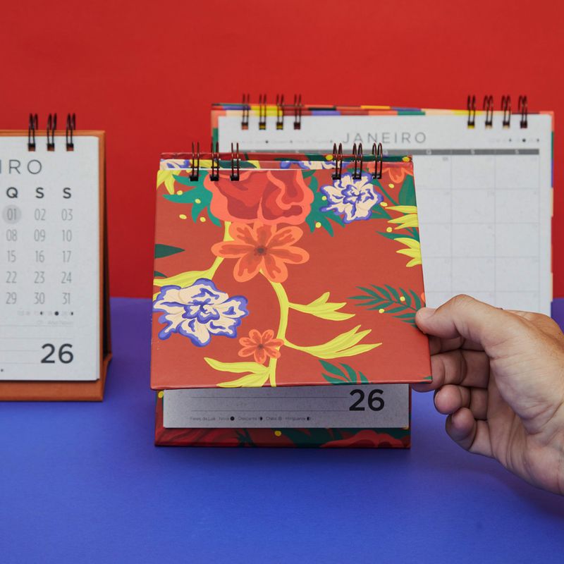 CALENDARIO_MESA_P_FLORAL_QUADRI_2026_AG1886_PAPEL_CRAFT_2