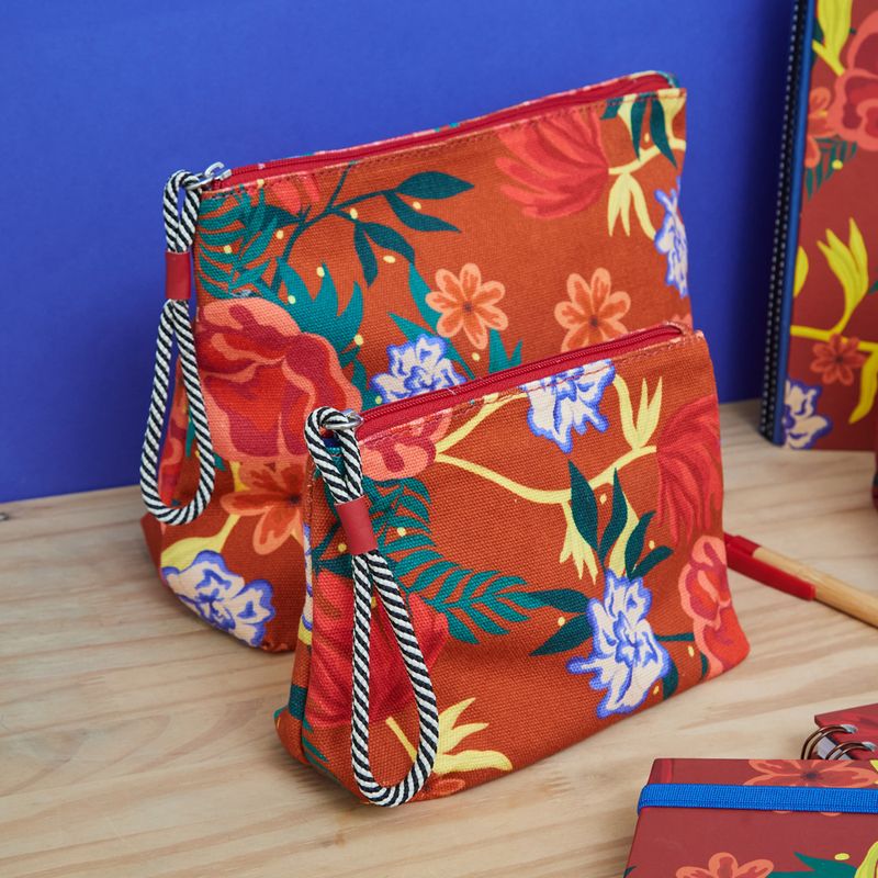 NECESSAIRE_LONA_TRIANGULO_G_FLORAL_QUADRI_CO3084_PAPEL_CRAFT_2