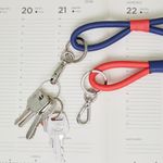 CHAVEIRO_COURO_INFINITO_CARMENERE_COM_BIC_CO3038_PAPEL_CRAFT_3