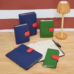 AGENDA_DE_COURO_LINGUETA_PESPONTO_LUXO_COM_CANETA_2026_BIC_CARMENERE_AG1856_PAPEL_CRAFT_2