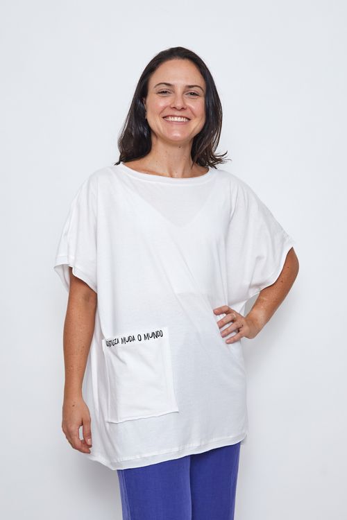 Blusa Malha Soltinha com Bolso e Frases GENTILEZA