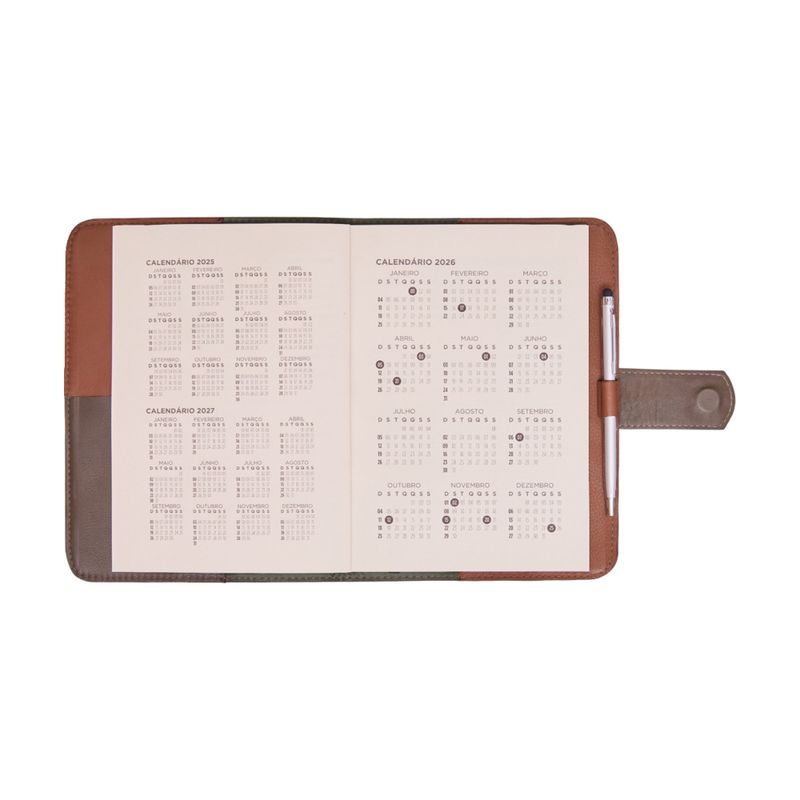 AGENDA_SEMANAL_COURO_LINGUETA_15_5_X_21_COM_CANETA_2026_MOGNO_MILITAR_AG1857_PAPEL_CRAFT_06