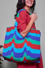 BOLSA_TURISTA_QUADRADA_COM_LENCO_TURISTA_2026_HORIZONTE_CO3162_PAPEL_CRAFT_1