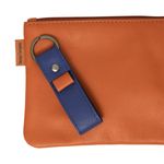 KIT_NECESSAIRE_COURO_MINI_CHAVEIRO_ORANGE_COM_BIC_CO3127_PAPEL_CRAFT_3