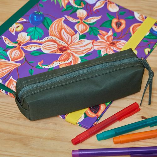 Estojo para Caderno com Elástico Liso VERDE