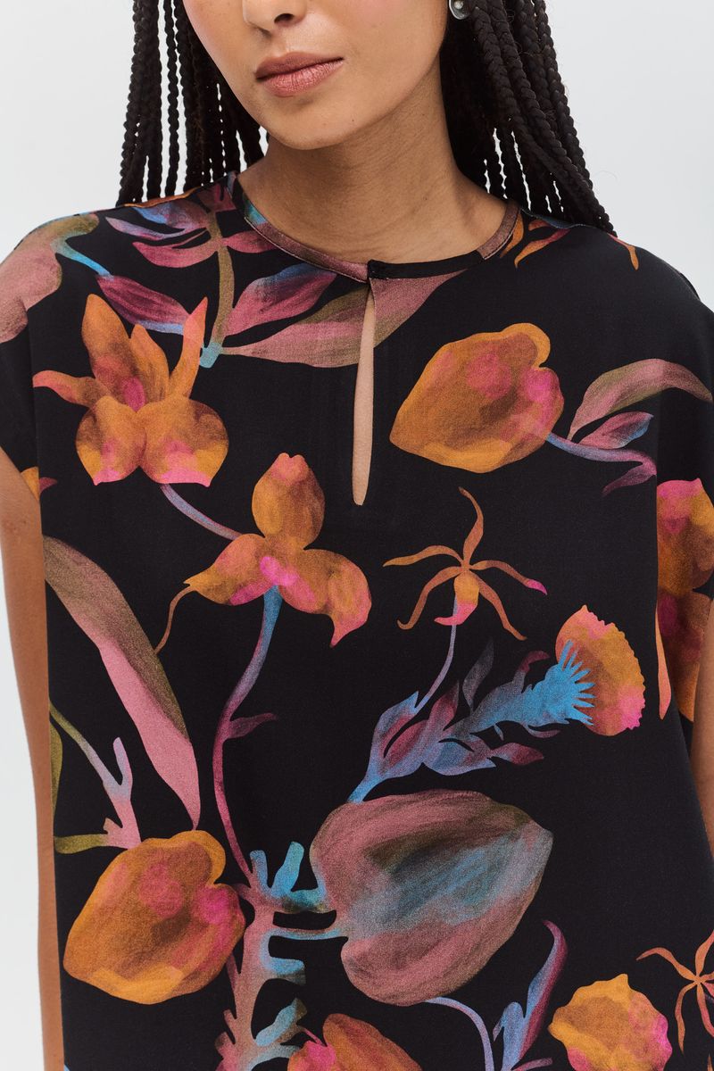 BLUSA_ESTAMPADA_FENDA_BOTAO_FRENTE_AQUAFLORA_ROU2329_PAPEL_CRAFT_2