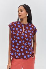 BLUSA_ESTAMPADA_FENDA_BOTAO_FRENTE_POA_GUACHE_ROU2329_PAPEL_CRAFT_1