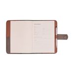 AGENDA_SEMANAL_COURO_LINGUETA_15_5_X_21_COM_CANETA_2026_MOGNO_MILITAR_AG1857_PAPEL_CRAFT_07