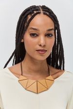 COLAR_MADEIRA_TRIANGULO_ROU2316_PAPEL_CRAFT_1