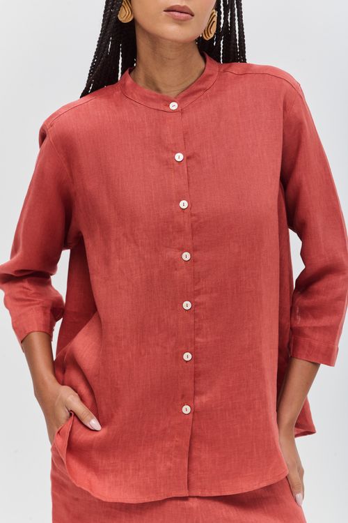 Blusa Linho Gola Padre MADEIRA