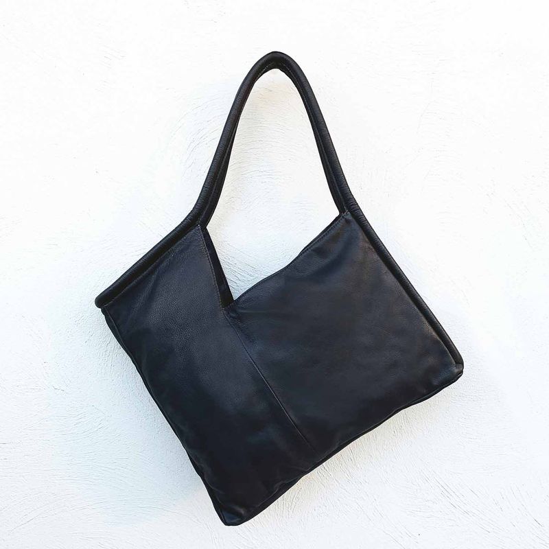 BOLSA_QUADRO_IRREGULAR_COURO_PRETO_CO2728_PAPEL_CRAFT_2