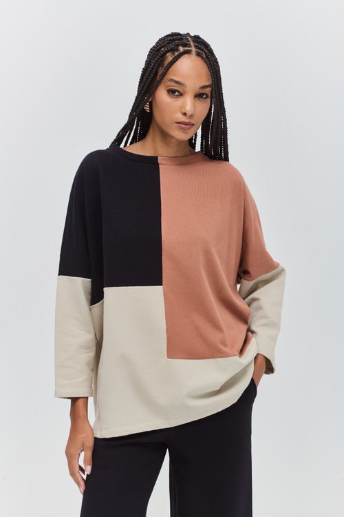 Blusa Malha Felpada Recortes Três Cores PRETO/MOCHA/OFF