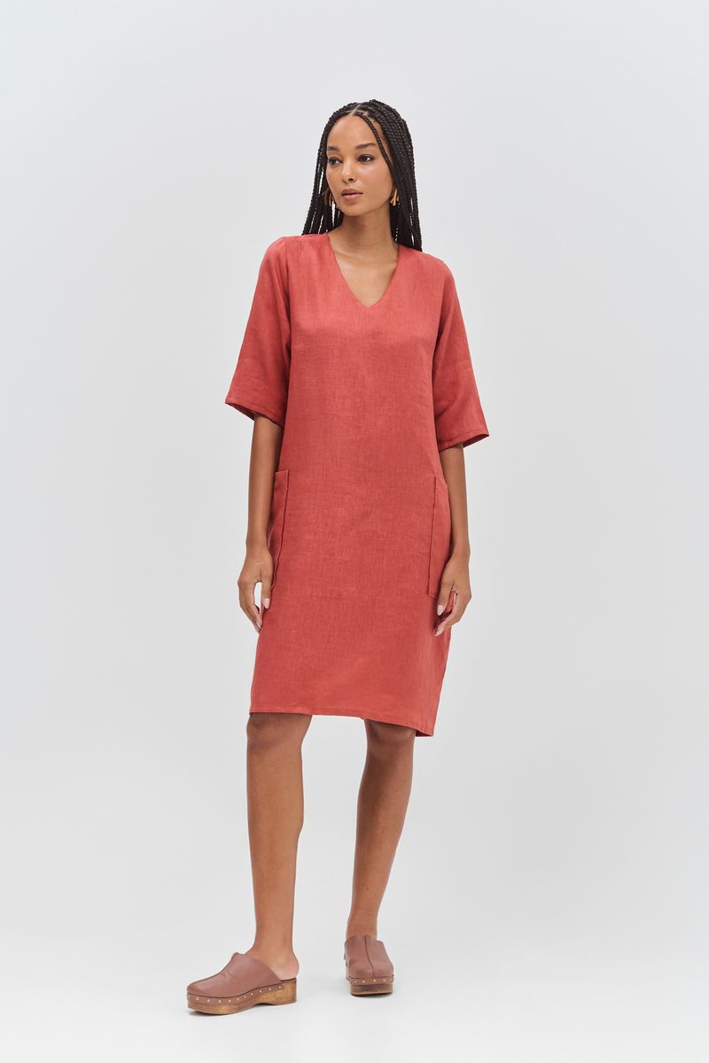 VESTIDO-LINHO-DECOTEV-E-BOLSOS_MADEIRA_ROU2355_PAPEL_CRAFT_3