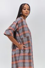 VESTIDO_BIARRITIZ_XADREZ_COM_BOTOES_FRENTE_ROU2353_PAPEL_CRAFT_2
