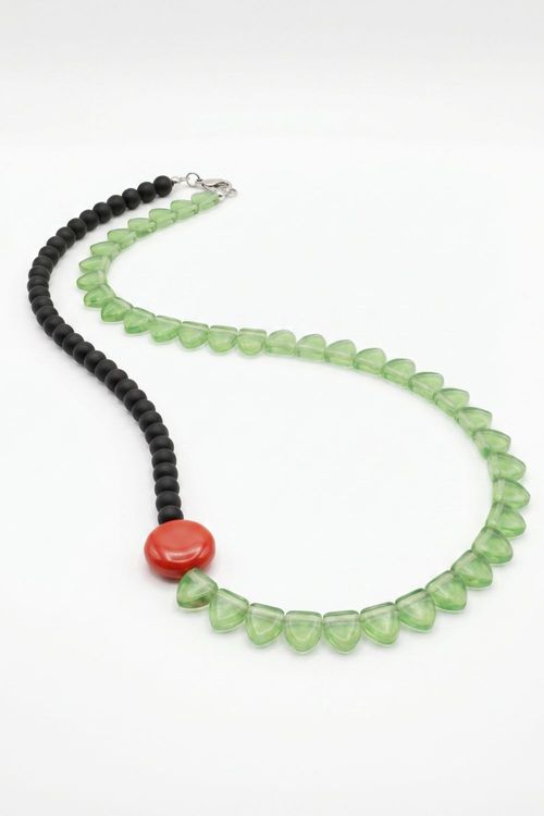 Colar Três Cores Triângulos Vidro
VERDE/PRETO/LARANJA