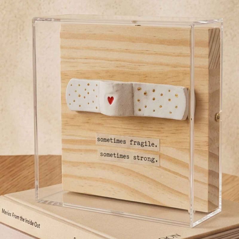 CASINHA_DE_ACRILICO_BAND_AID_SOMETIMES_VA22719_PAPEL_CRAFT_5