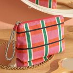 NECESSAIRE_TRIANGULO_P_MAES_2026_QUADRI_AMOR_CO3082_PAPEL_CRAFT_4