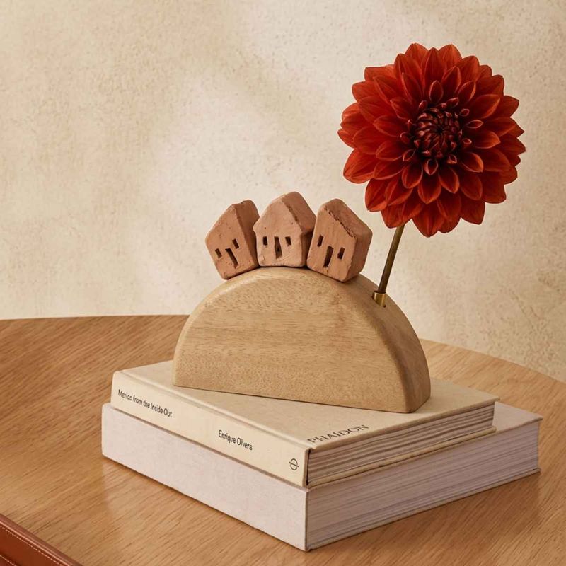 VASO_MADEIRA_COM_3_CASINHAS_CERAMICA_VA22724_PAPEL_CRAFT_2