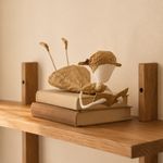 ESCULTURA_MENINA_LEITORA_HO10479_PAPEL_CRAFT_2