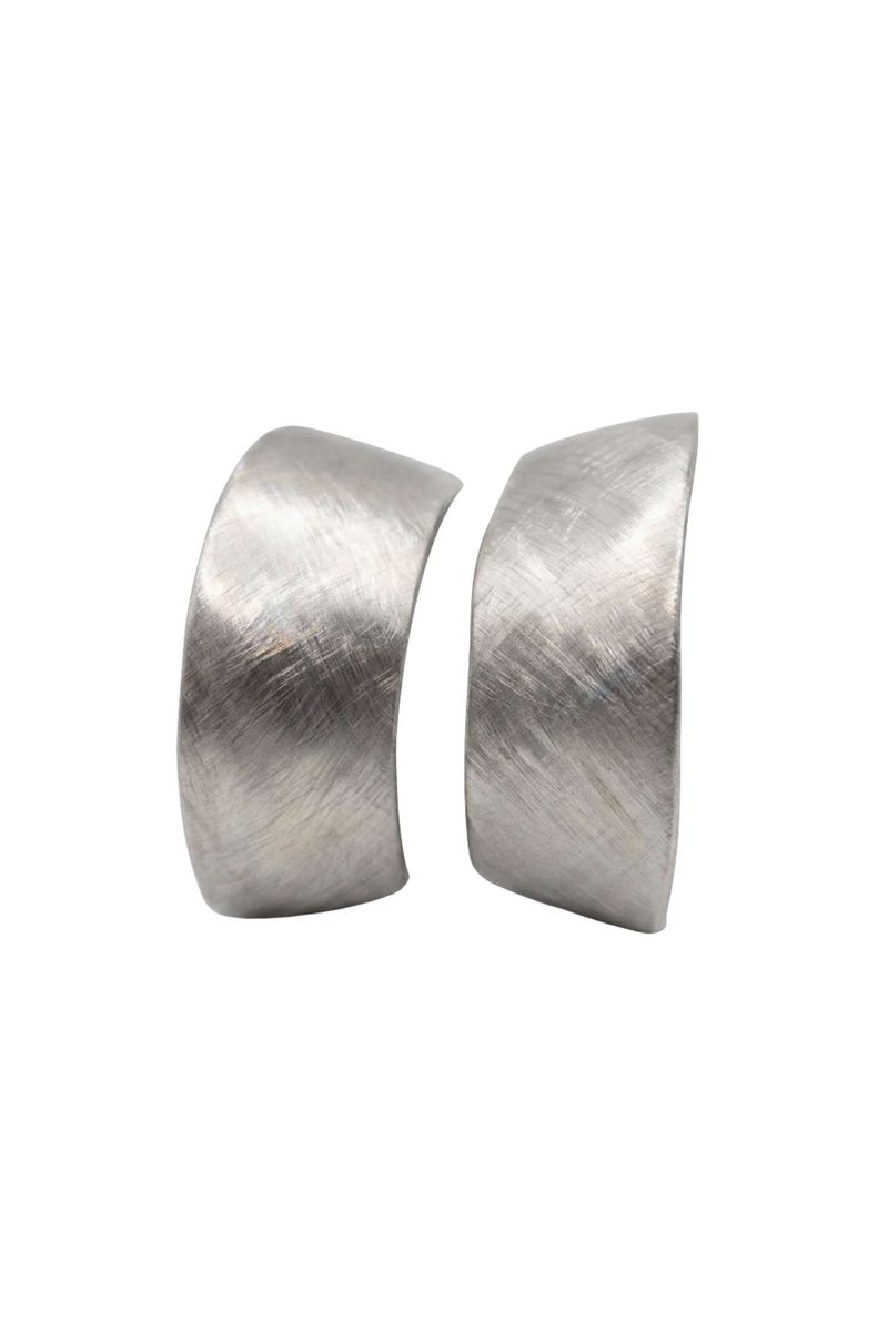 BRINCO_ALUMINIO_MINIMALISTA_CURVO_ROU2364_PAPEL_CRAFT_2