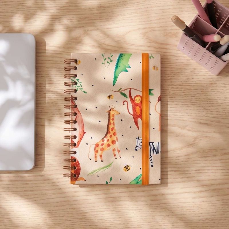 CADERNO_A5_90_FOLHAS_ESTAMPAS_PAUTADO_FESTA_NA_FLORESTA_CA2350_PAPEL_CRAFT_2