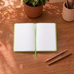 CADERNO_COSTURADO_SINGER_A6_XADREZ_FLORAL_BEBEL_CA2950_PAPEL_CRAFT_3