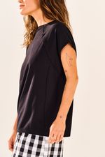 BLUSA_MALHA_RECORTES_FIO_VIS_UP_PRETA_PAPEL_CRAFT_2