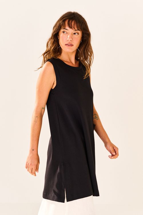 Blusa de Malha Tunica com Bolso PRETA
