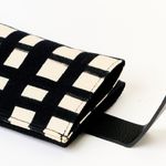 PORTA_OCULOS_LONA_DUPLO_LINGUETA_COURO_XADREZ_GIZ_PRETO_CO3157_PAPEL_CRAFT_3