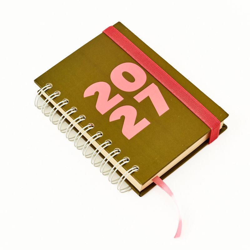 AGENDA_GARRA_PETIT2_COLORES_2027_VERDE_AG1889_PAPEL_CRAFT_3