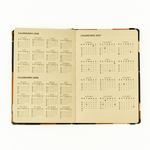 AGENDA_PLANNER_COSTURADO_2027_LADRILHOS_AG1901_PAPEL_CRAFT_5-2